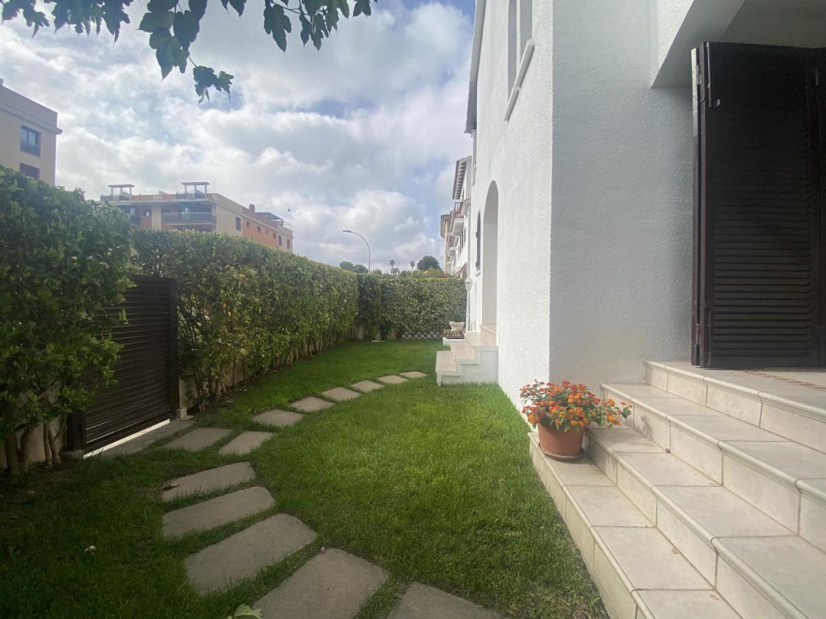 R17 Casa MERCÉ RODOREDA Calafell Exterior foto